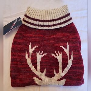 NWT Bailey & Bella Reindeer Cherry Red Sweater Size Large